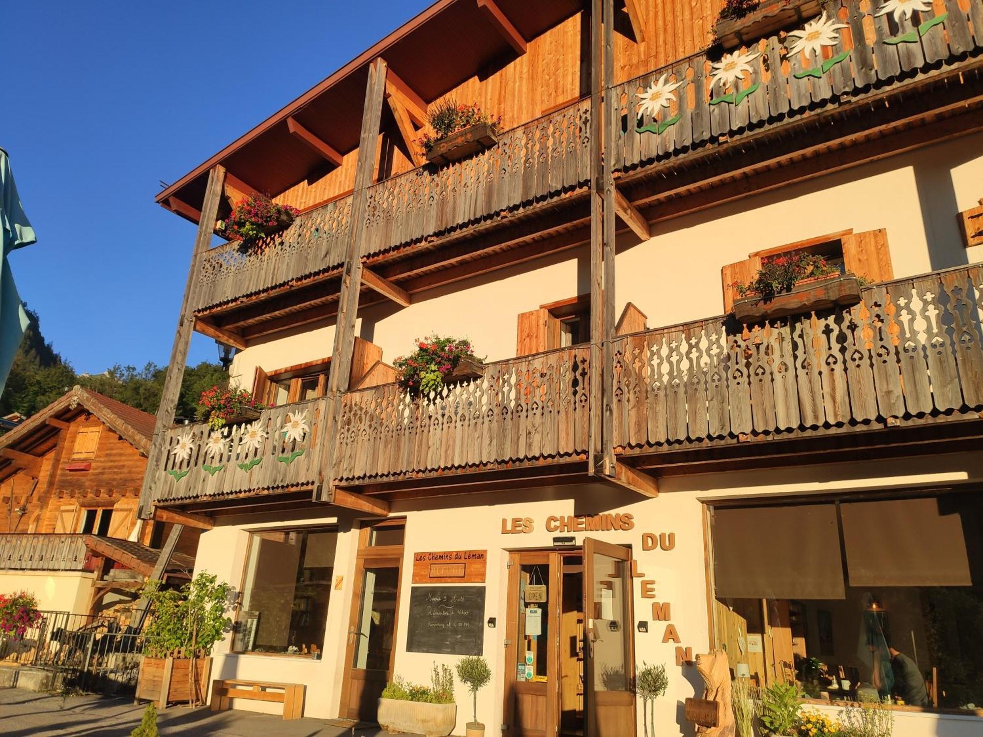 Les Chemins Du Leman Hotel Novel Exterior photo